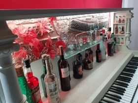Bar (cremeweiß)